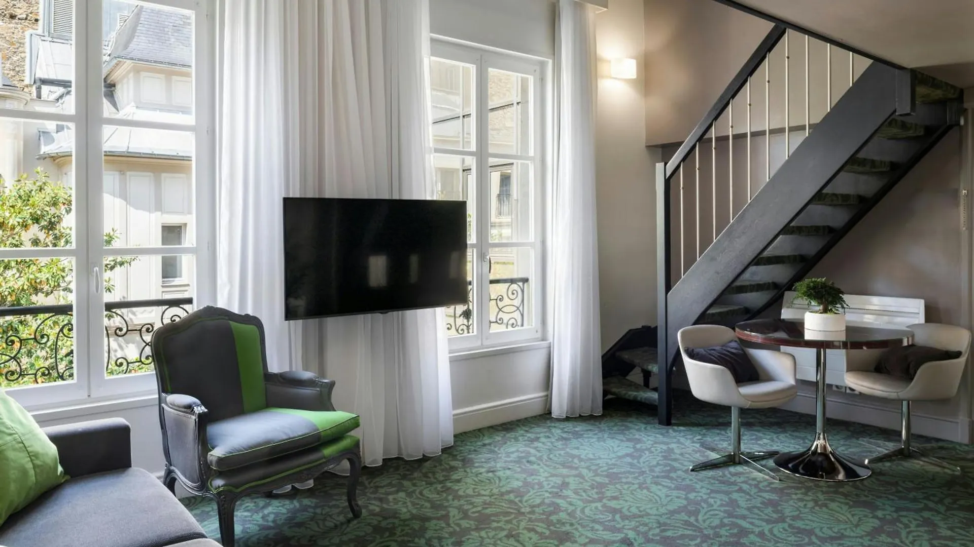 Renaissance Nobel Tour Eiffel Hotel Parigi